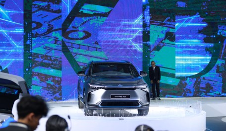 Toyota mang thông điệp "Move Your World" tới triển lãm Vietnam Motor Show 2022